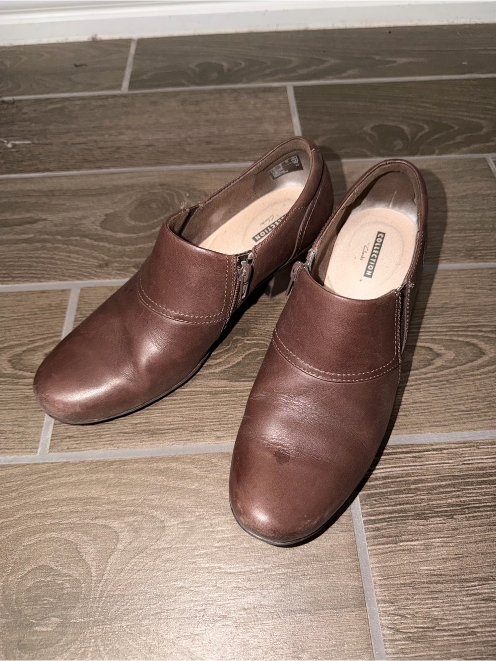 Clark’s Collection Brown Leather Low Heel Ankle Boots